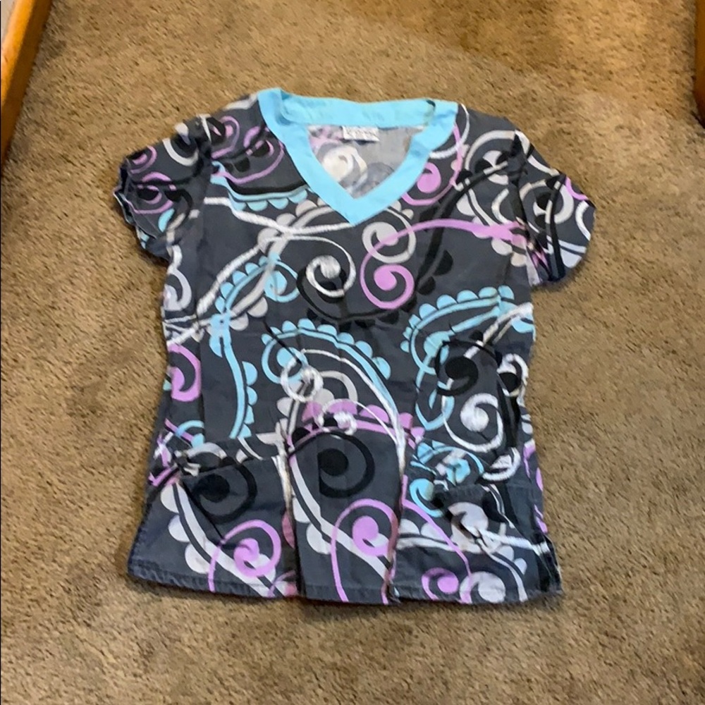 Scrub top